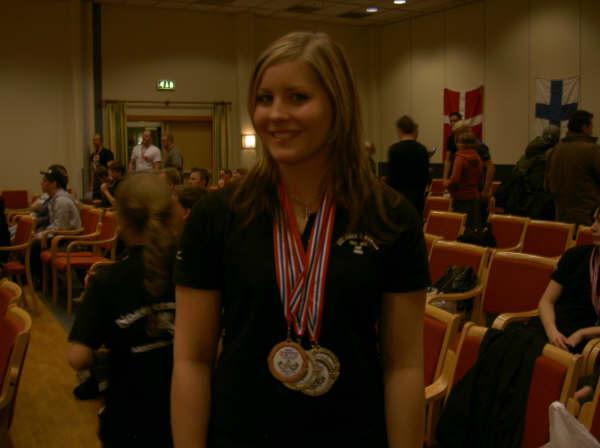 frida med medaljer
